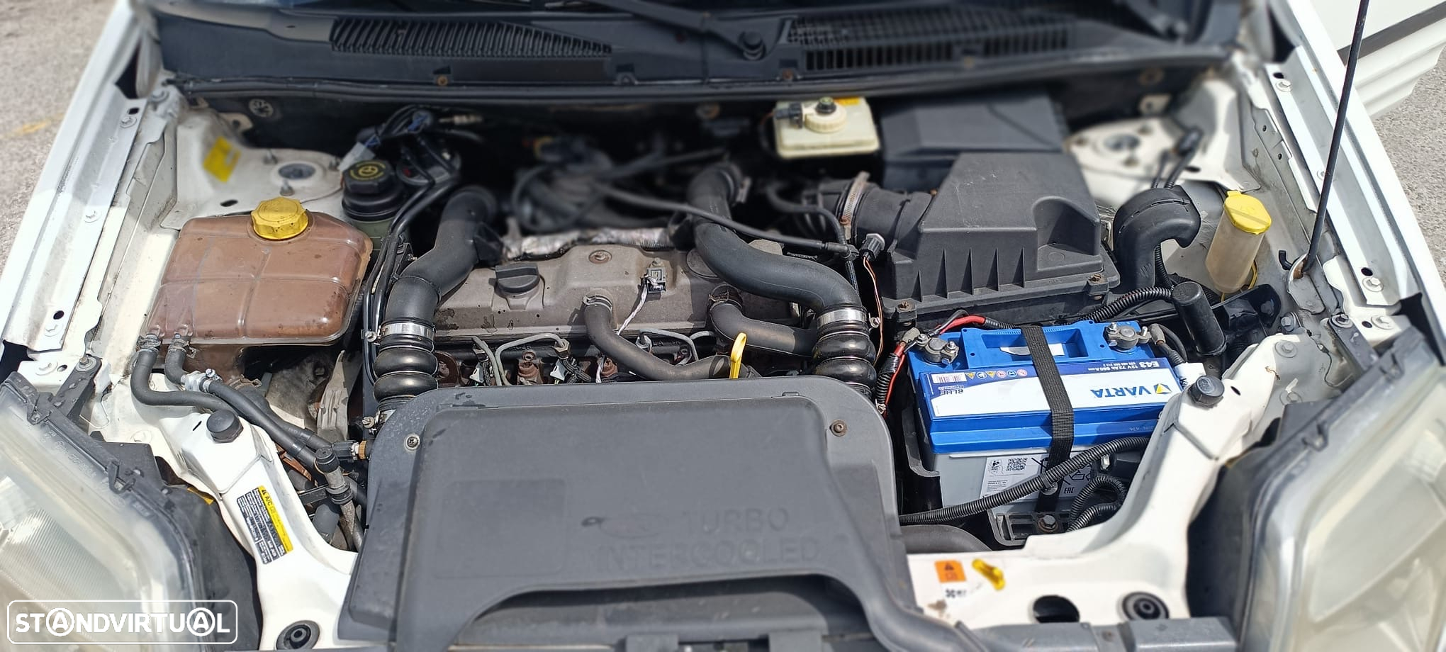 Ford Transit Connect - 16