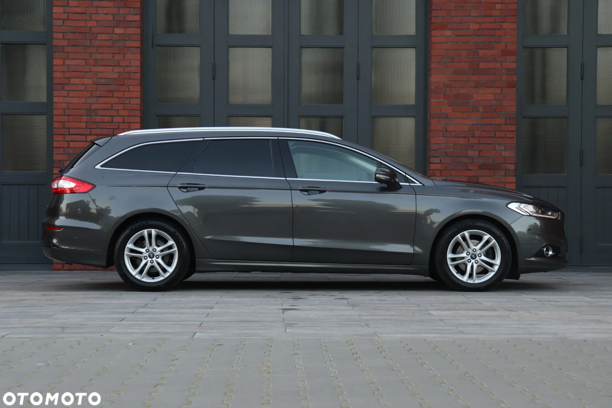 Ford Mondeo 2.0 TDCi Start-Stopp Titanium - 9