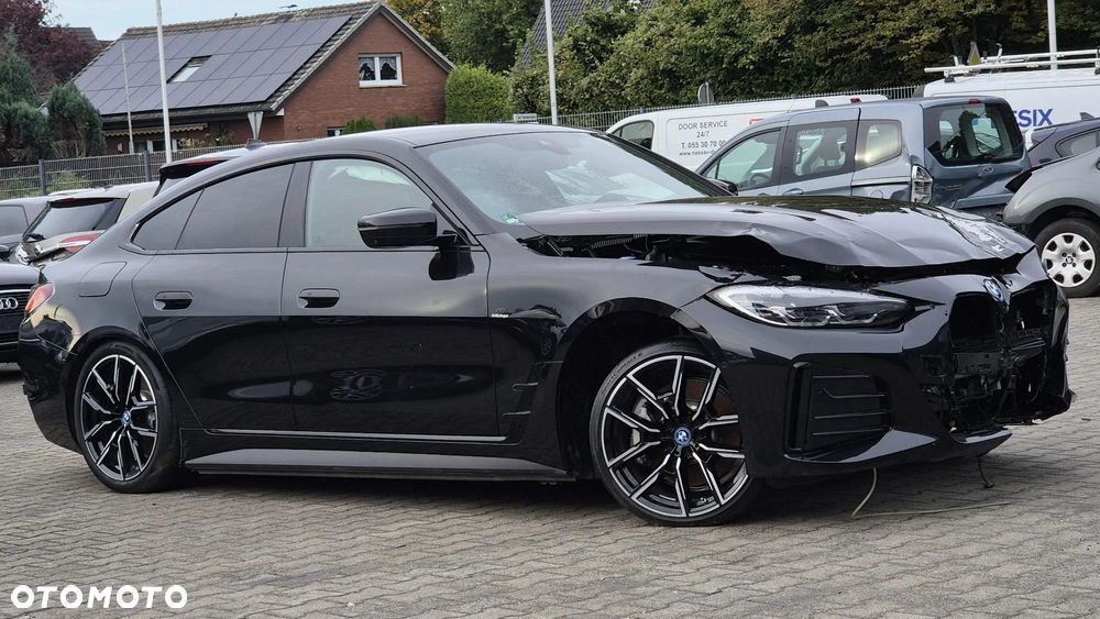 BMW i4 80.7kWh eDrive 35 M Sport - 4