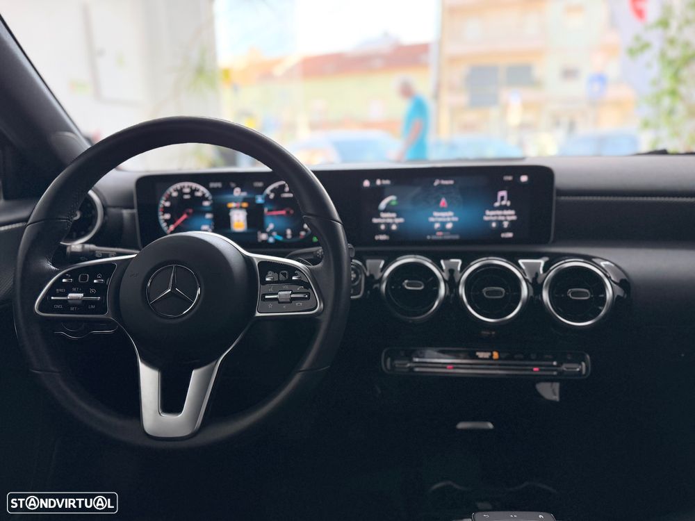 Mercedes-Benz A 180 - 20