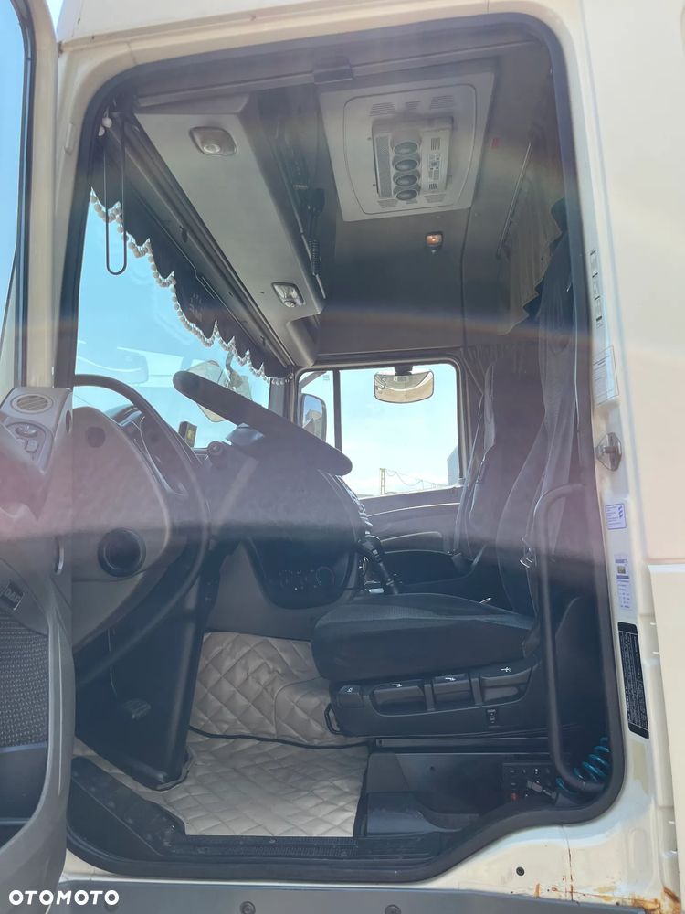 DAF XF105 - 12