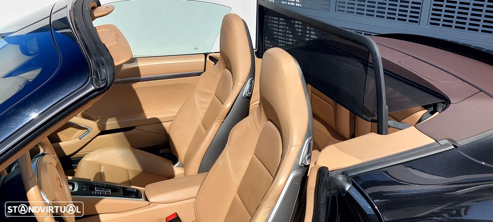 Porsche 911 (991) Carrera 4 S PDK - 13