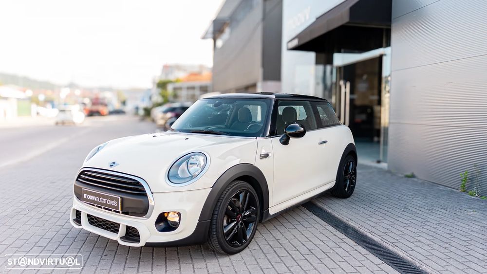 MINI 3 Portas One D - 8