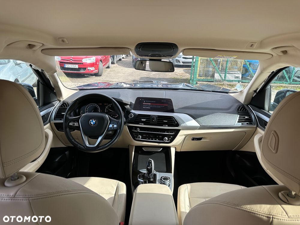 BMW X3 xDrive30i GPF Luxury Line - 10