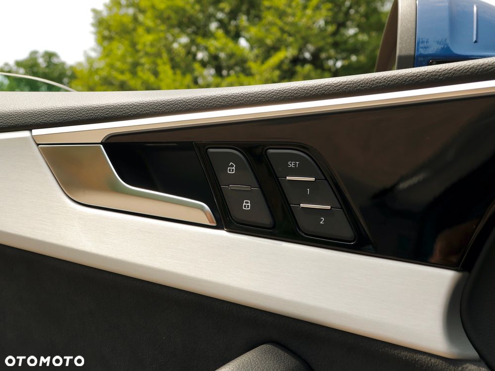 Audi A5 Cabrio 45 TFSI quattro S tronic S line - 22