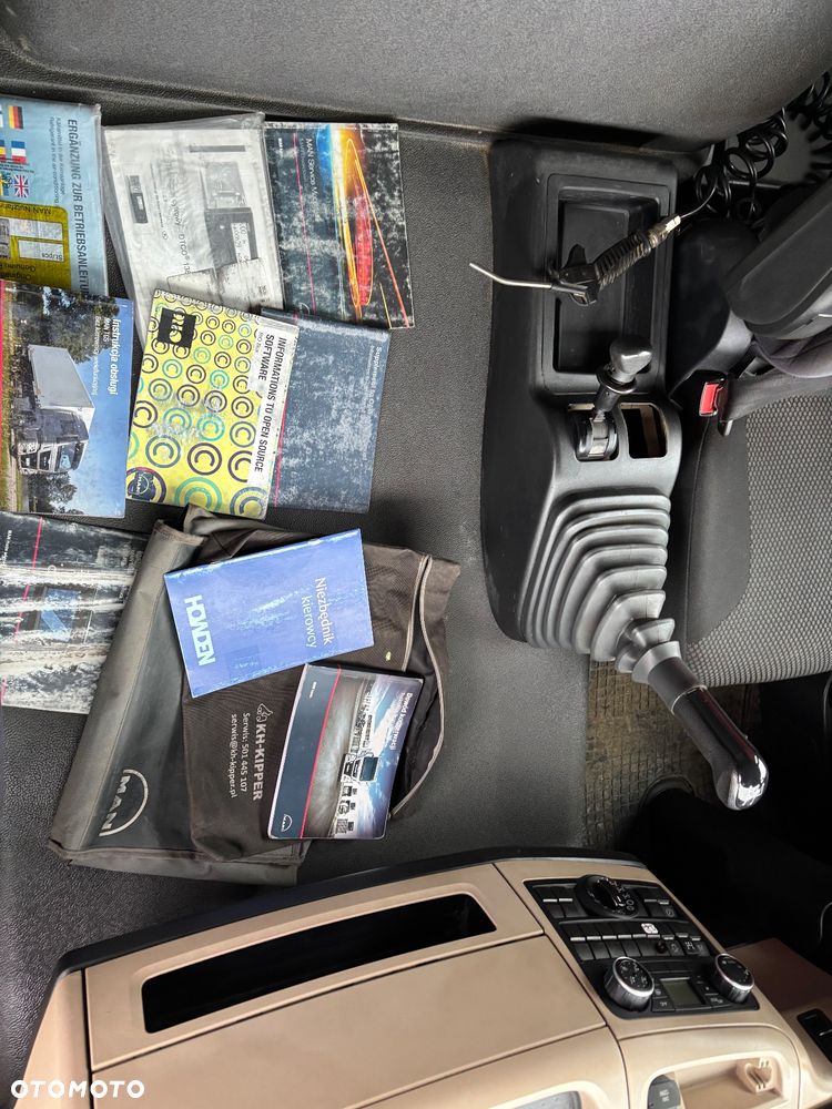 MAN TGS 41.460 2018 wywrotka kiper 8x8 resor manual - 12