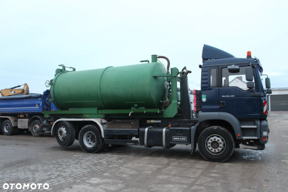 MAN TGA 26.440 z Niemiec Hakowiec 6x2 - 2