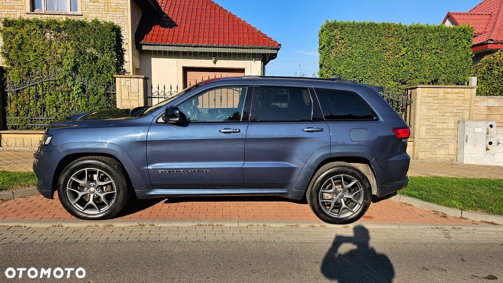 Jeep Grand Cherokee - 2