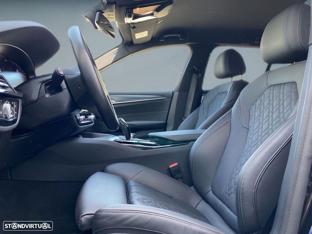 BMW 520 d Pack Desportivo M Auto - 3
