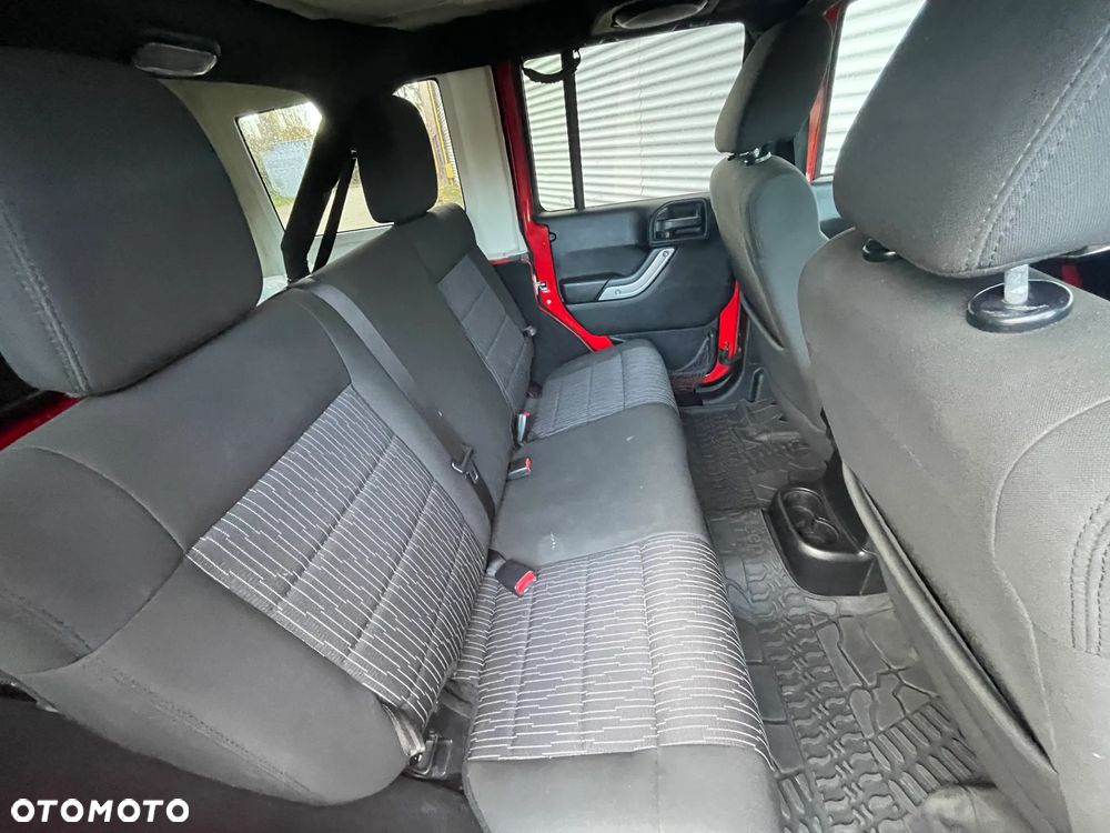 Jeep Wrangler 3.6 Unlim Rubicon X - 23