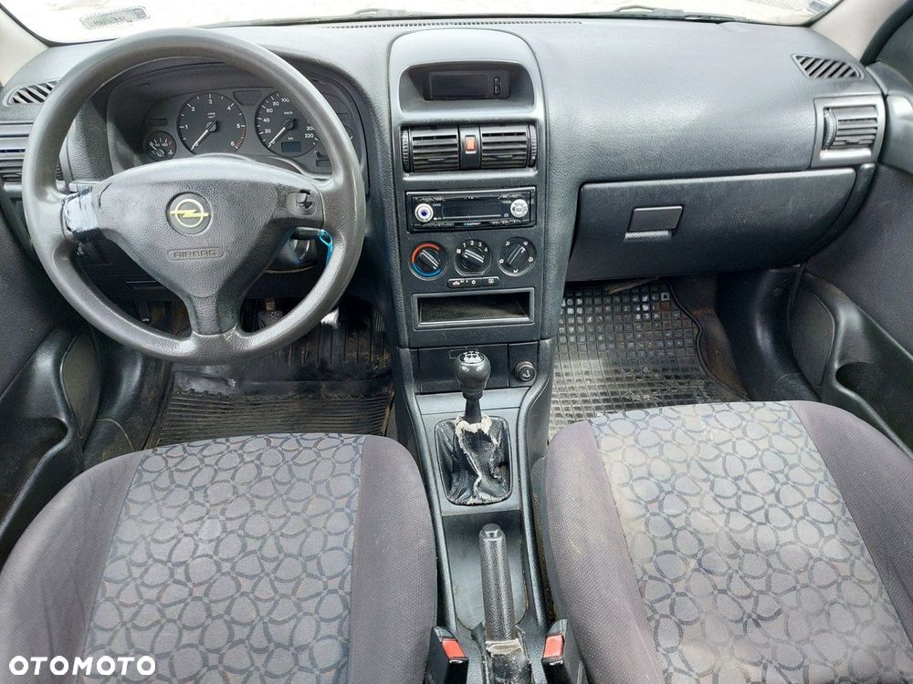 Opel Astra - 15