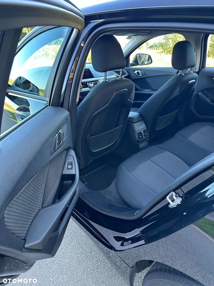 BMW Seria 1 118i Sport Line - 13