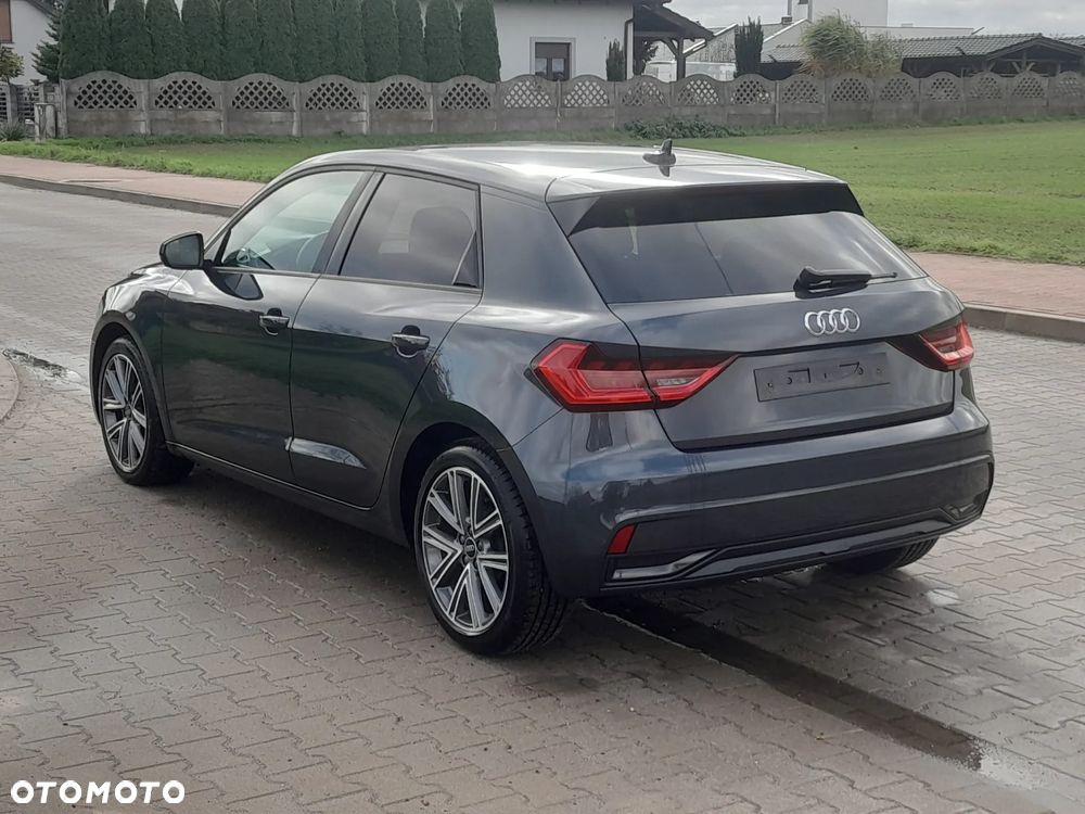 Audi A1 Sportback 25 TFSI S tronic - 3
