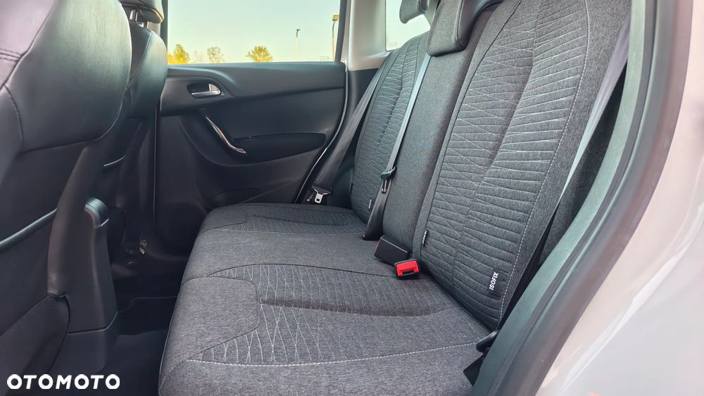 Citroën C3 Pure Tech e-VTi 82 ETG Exclusive - 28