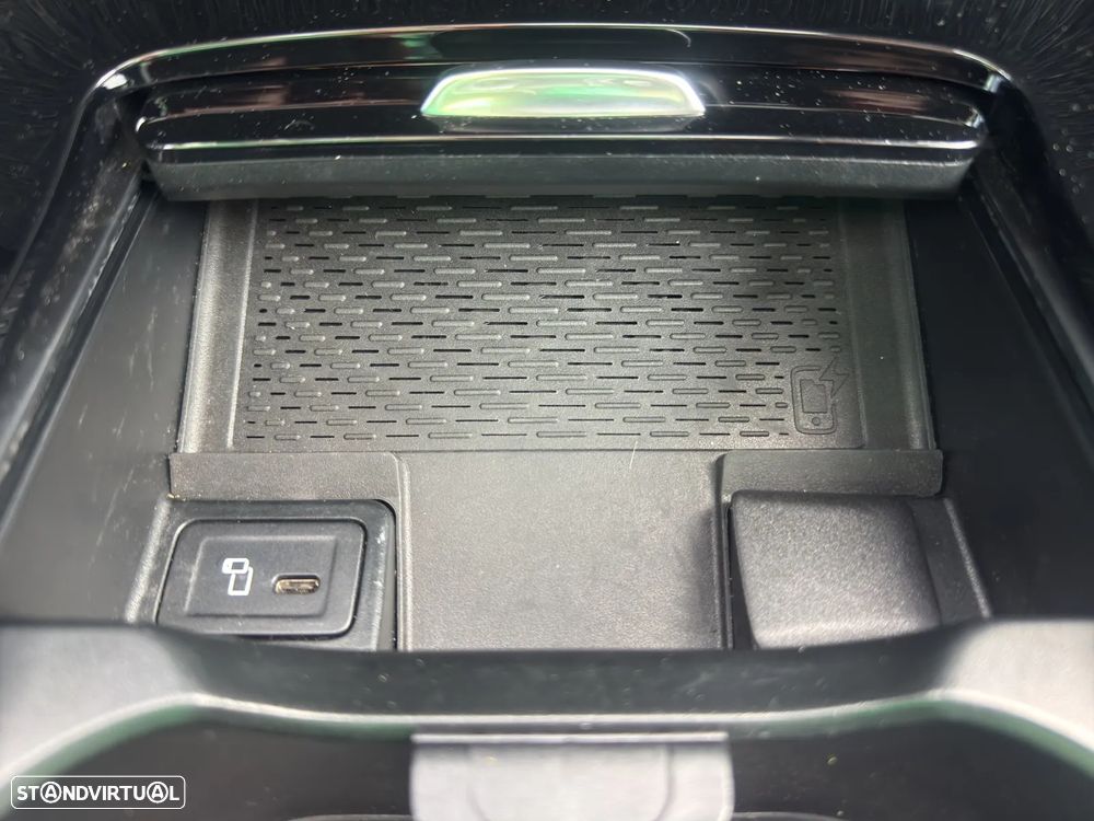 Mercedes-Benz EQA 250 - 16