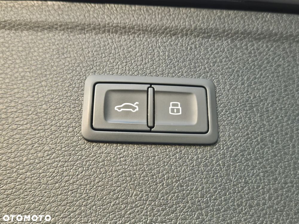 Audi Q5 40 TDI quattro S tronic sport - 40