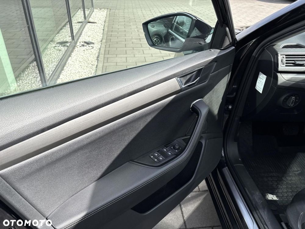 Skoda Superb 2.0 TDI SCR 4x4 Style DSG - 10