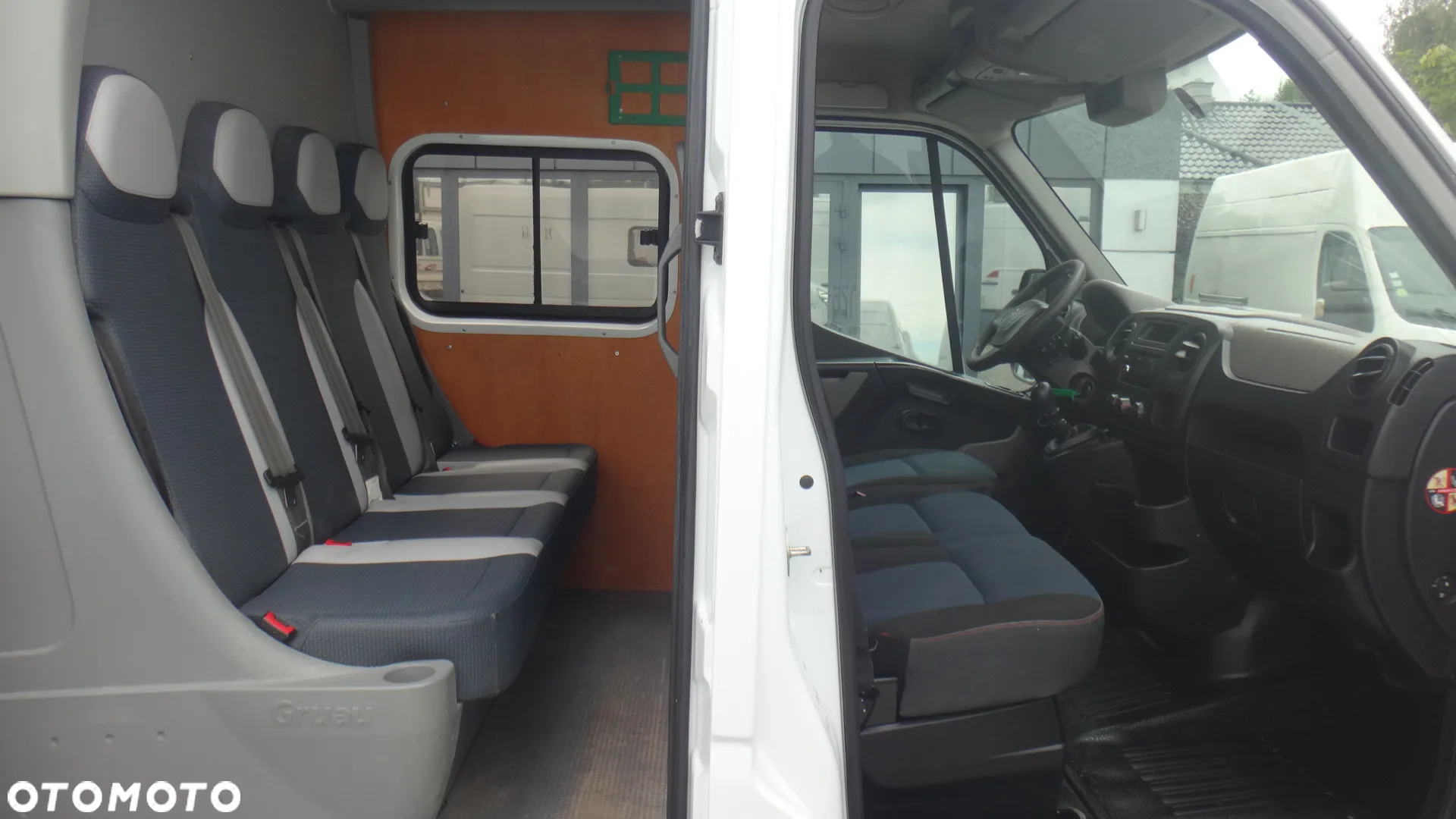 Renault Master - 10