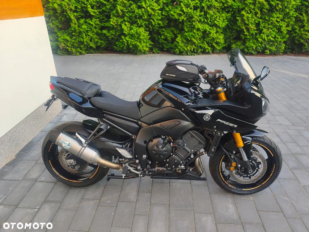Yamaha FZ8 - 2