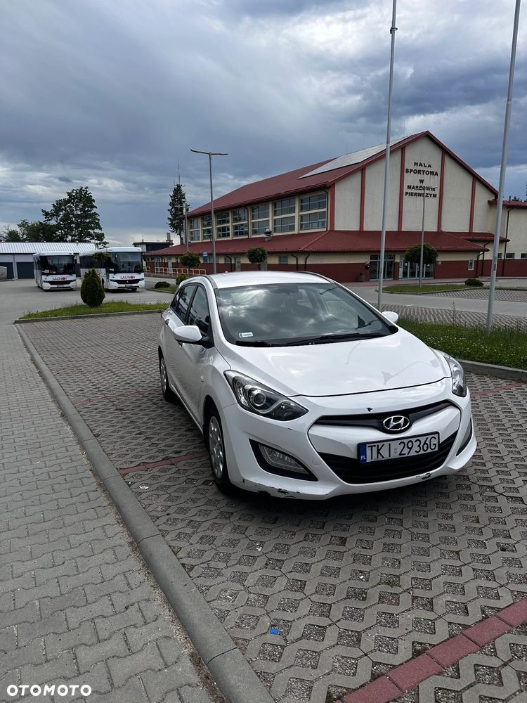 Hyundai i30 1.4 CRDi Base - 1