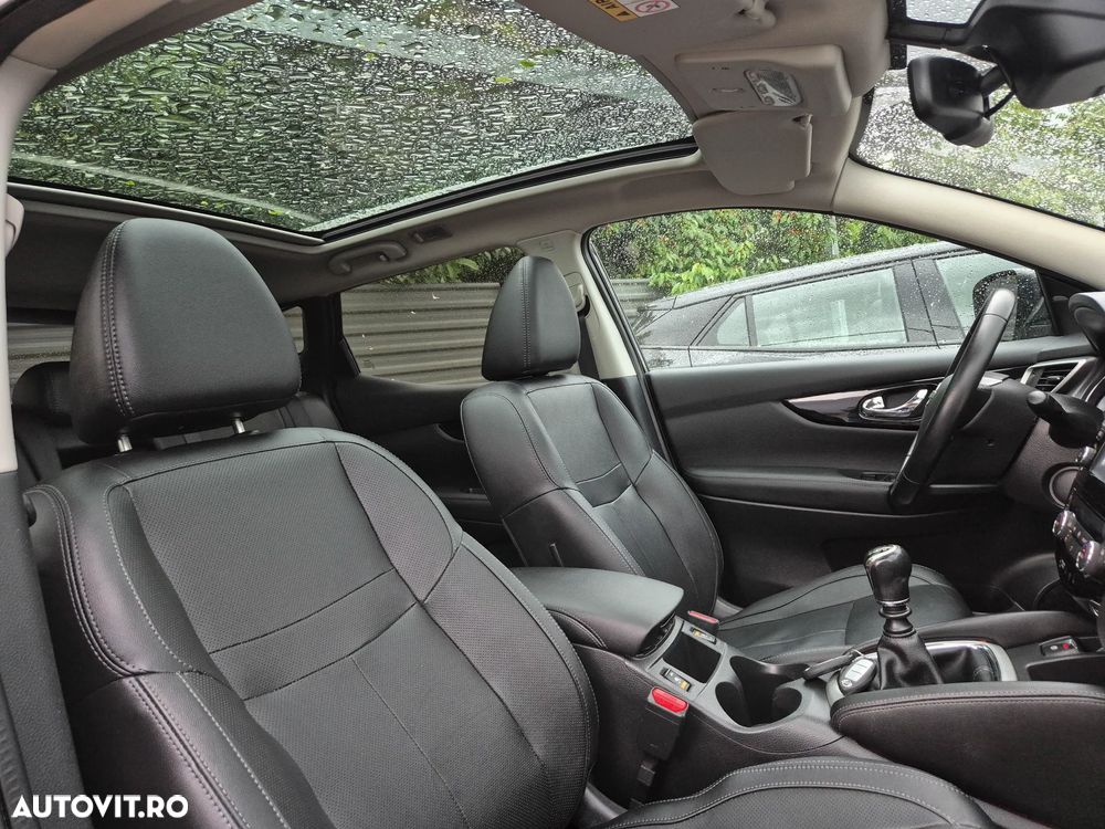 Nissan Qashqai 1.6 DCI Start/Stop Tekna - 31