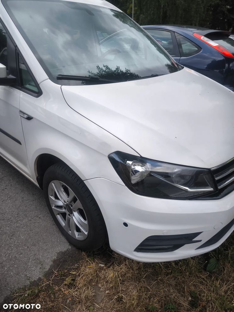 Volkswagen Caddy 2.0 TDI Comfortline - 11