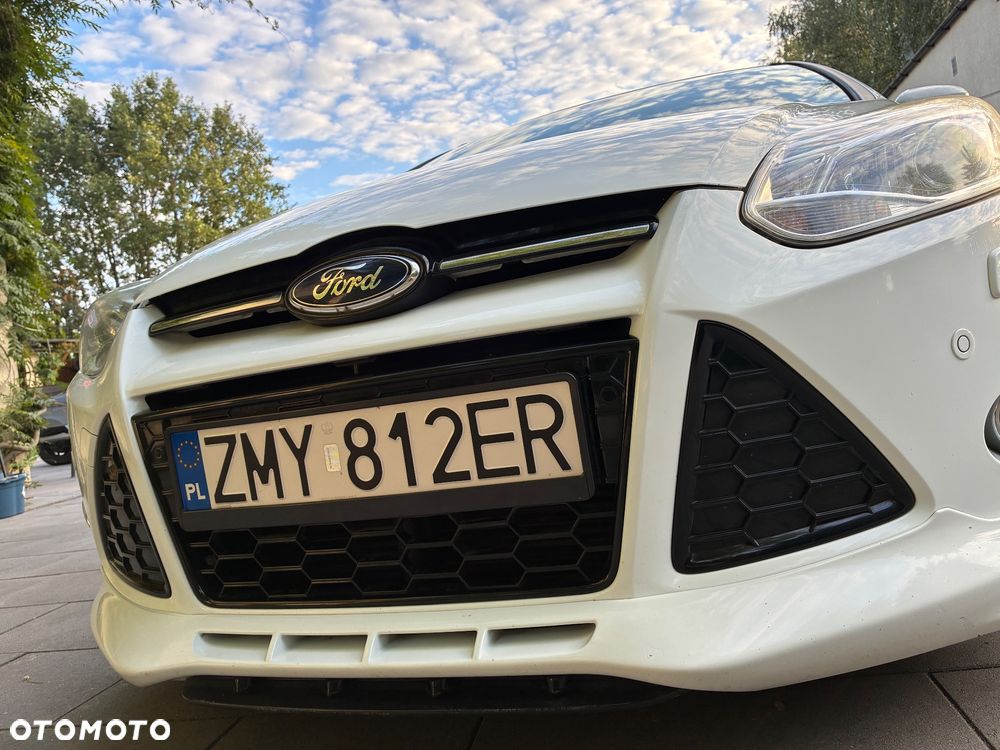 Ford Focus - 12
