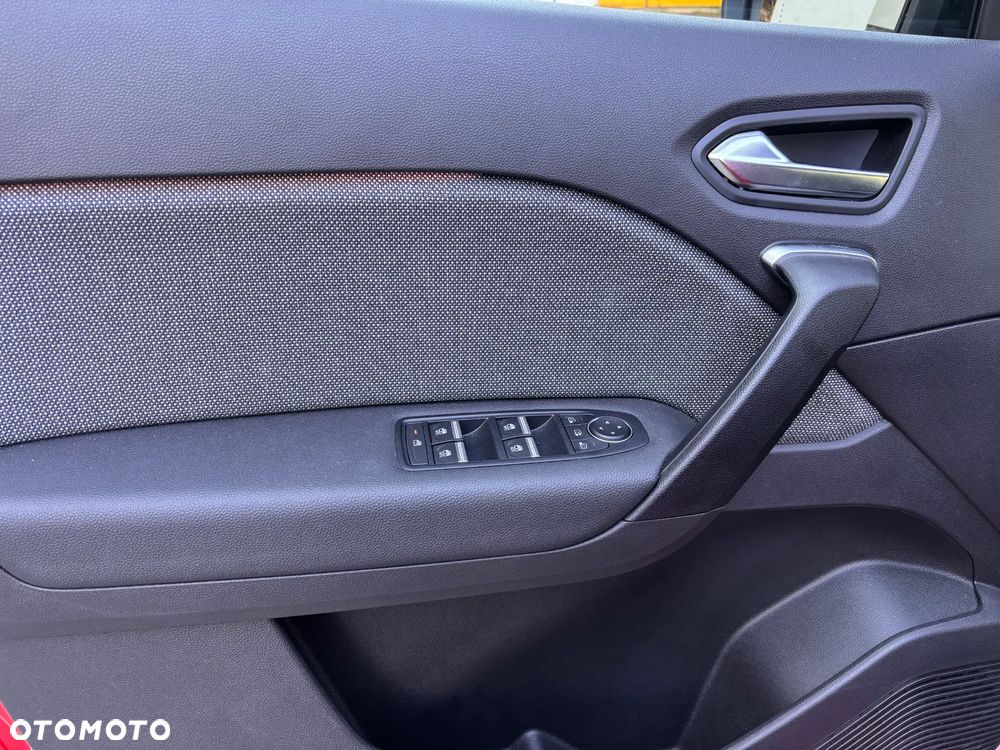 Renault Captur - 10