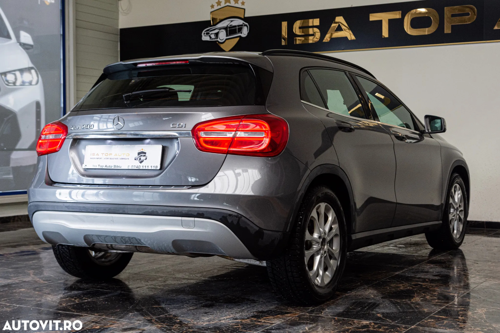 Mercedes-Benz GLA 200 d 7G-DCT Style - 4