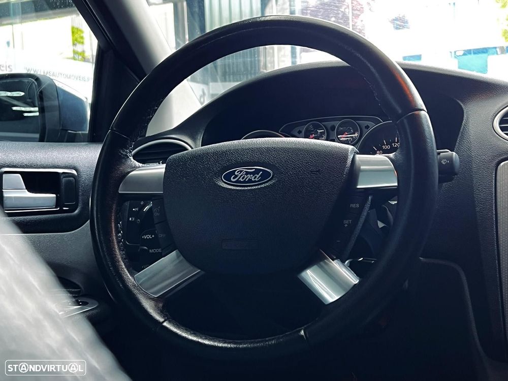 Ford Focus 1.6 TDCi Titanium - 18