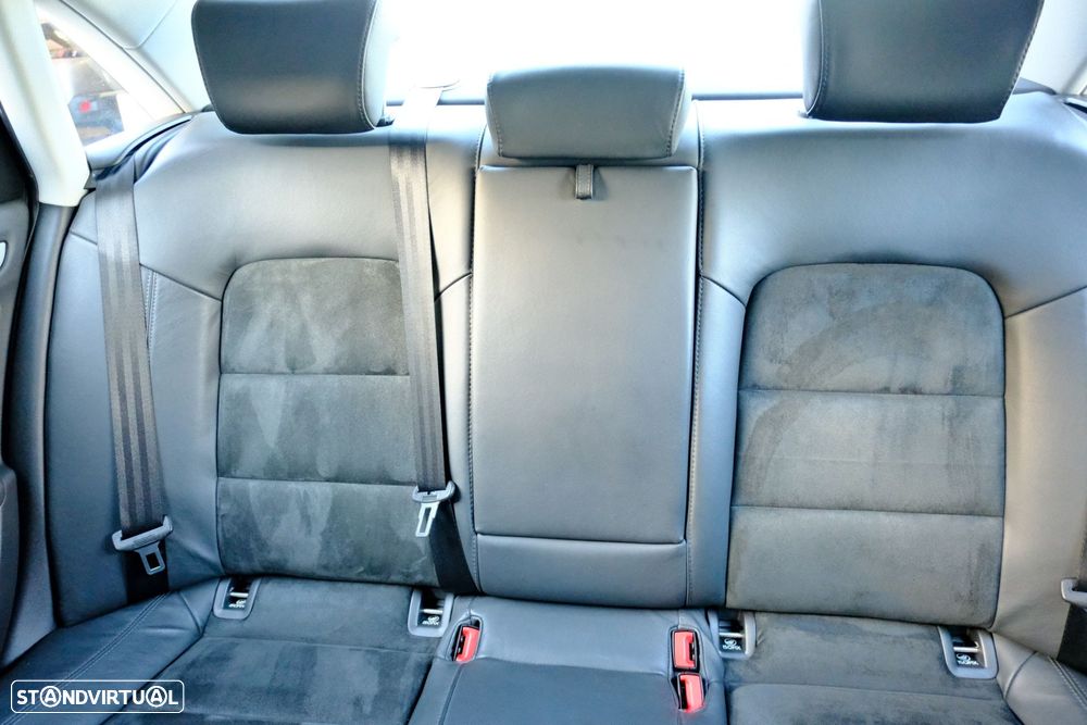 Audi A4 2.0 TDI exclusive - 9