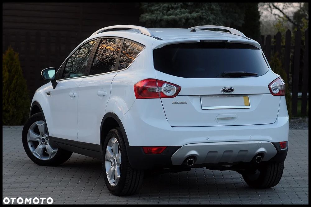 Ford Kuga 2.0 TDCi Titanium - 22