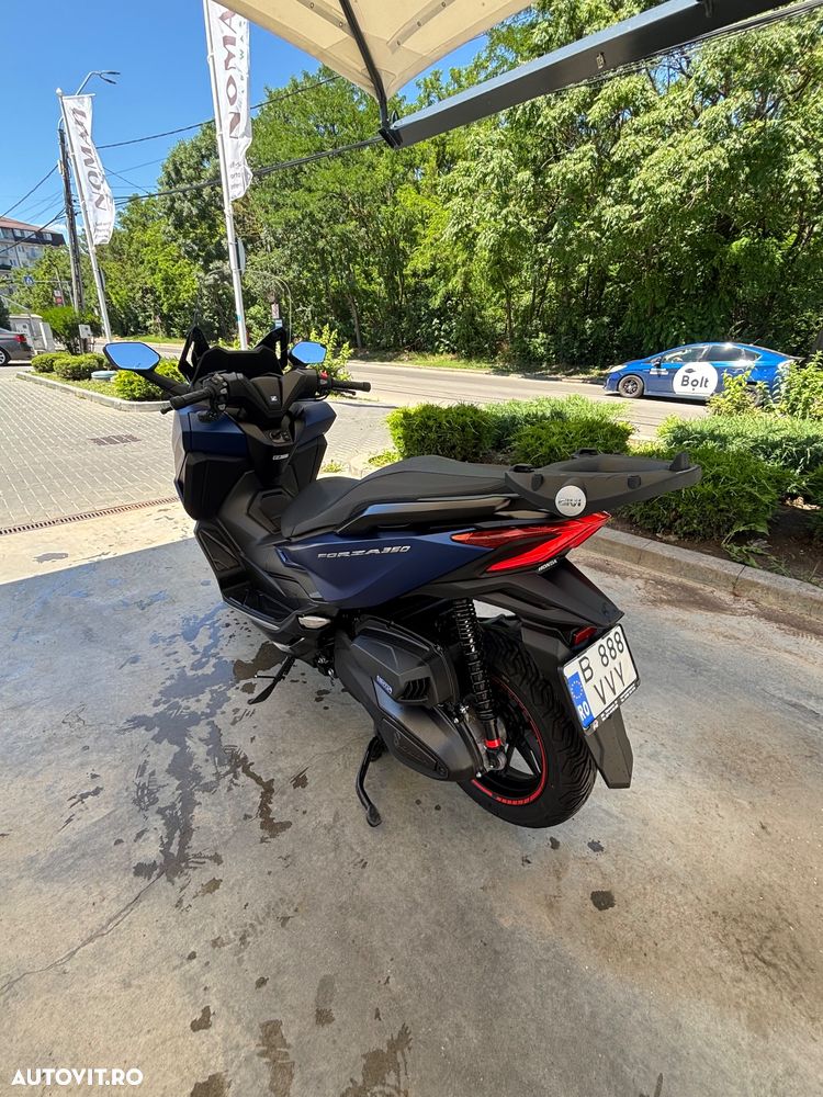 Honda Forza 350 - 5