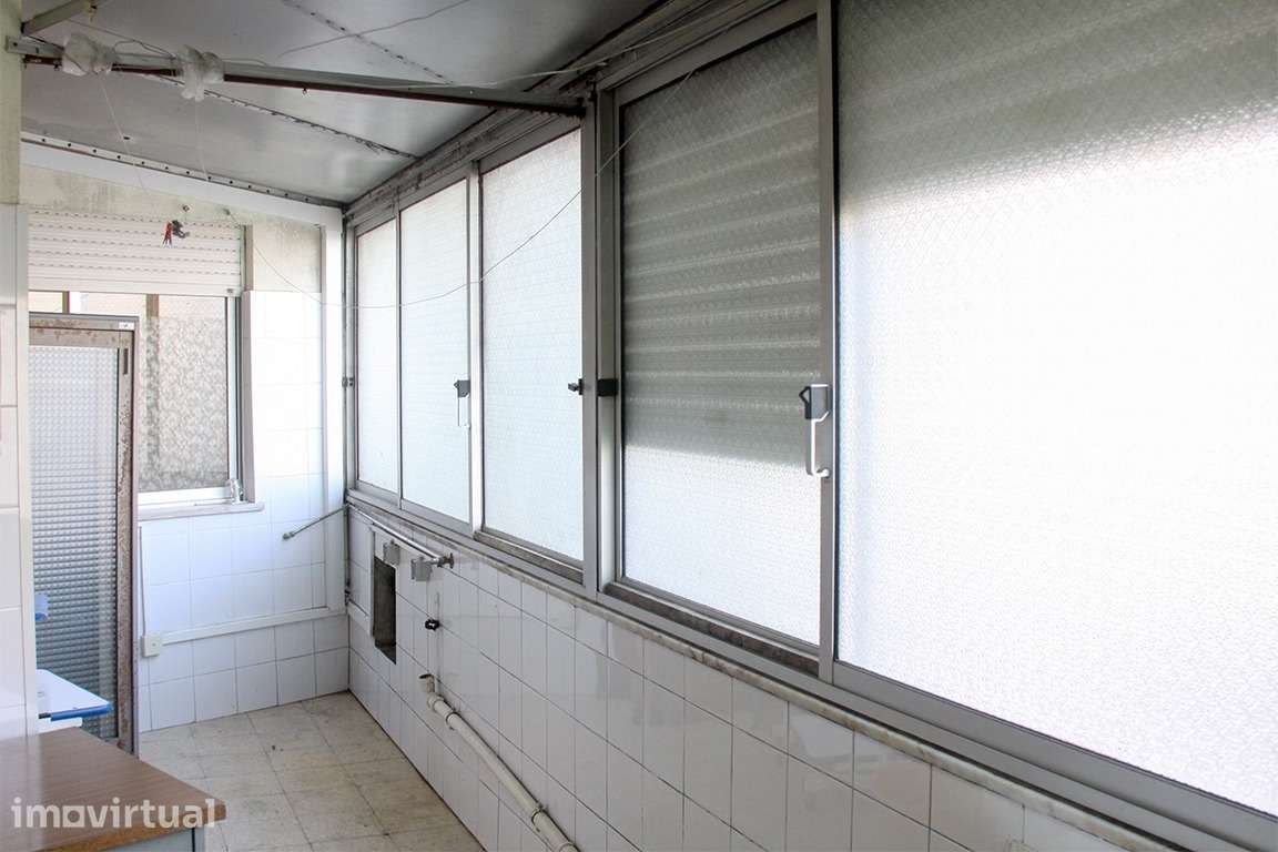 Loja >=T10 Venda em Almada, Cova da Piedade, Pragal e Cacilhas,Almada - Grande imagem: 5/14