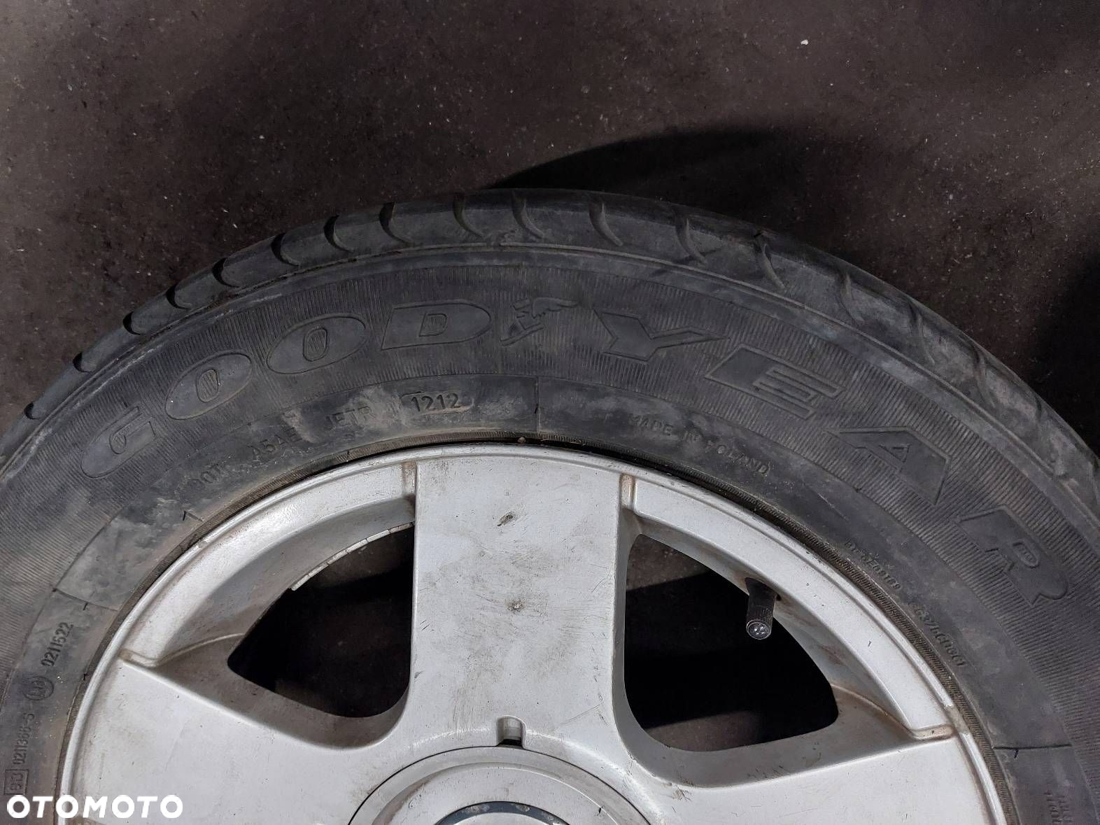 KOŁA KOMPLET FELGI OPONY LETNIE 4 SZT 5x100 195/65R15 VW AUDI SKODA - 4