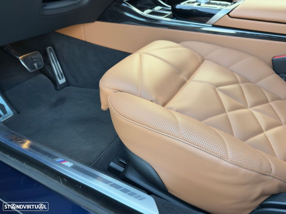BMW 750 - 13