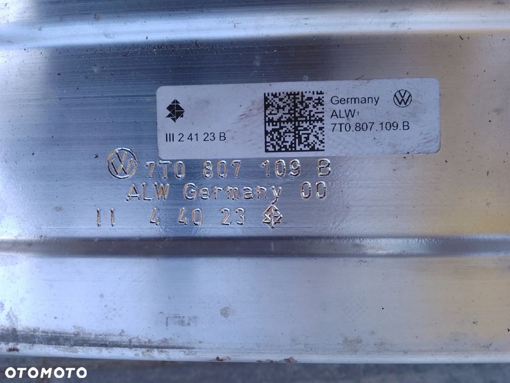 VW T6 TRANSPORTER MULTIVAN 7E0 BELKA POD ZDERZAK 7T0807109B - 6