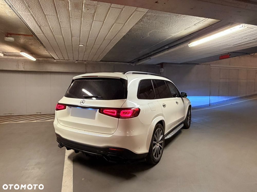 Mercedes-Benz GLS - 4