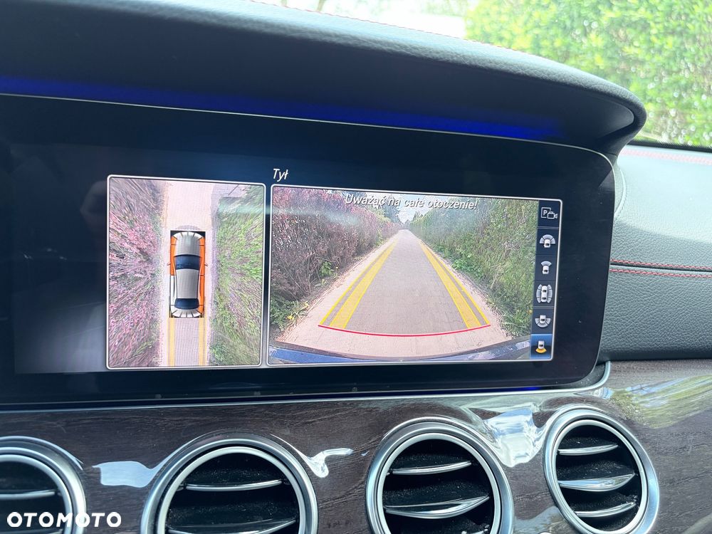 Mercedes-Benz Klasa E AMG 53 4Matic AMG Speedshift 9G-TCT - 24
