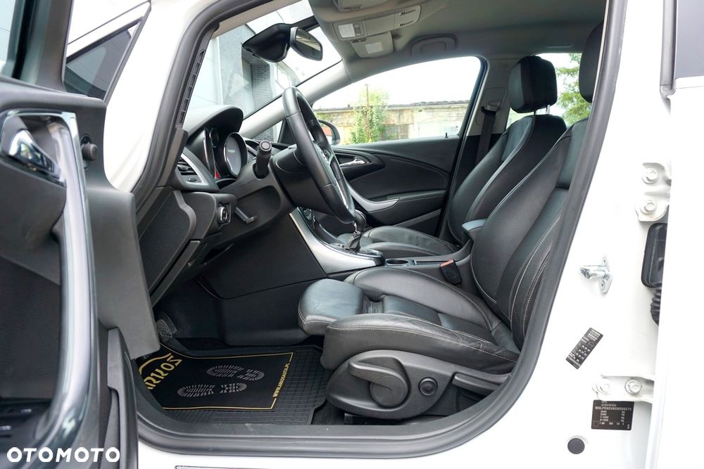 Opel Astra 1.4 T Cosmo S&S EU6 - 22