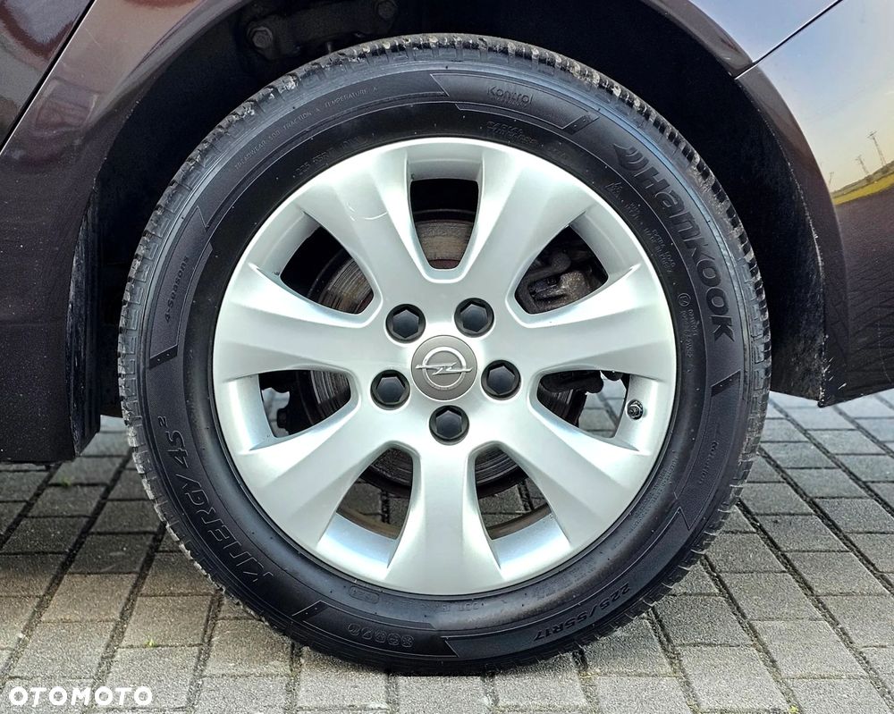 Opel Insignia 1.6 Dynamic - 24