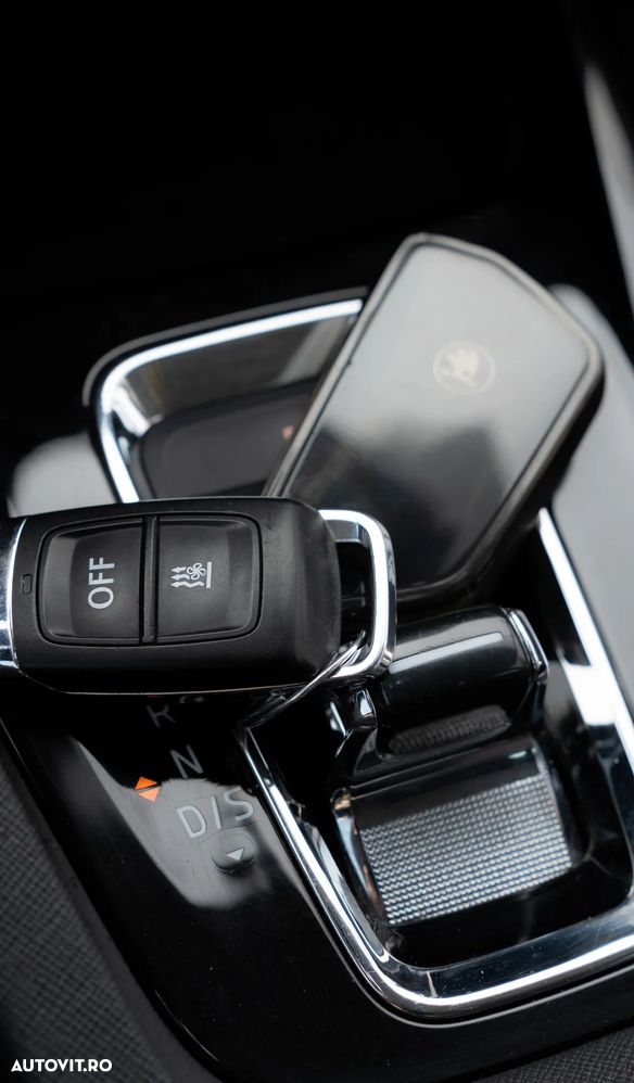 Skoda Octavia 2.0 TDI DSG Ambition - 10