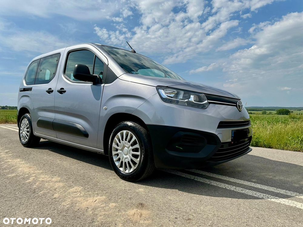 Toyota Proace City Verso 1.5 D-4D Family - 1