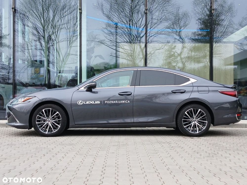 Lexus ES 300h Business Edition - 2
