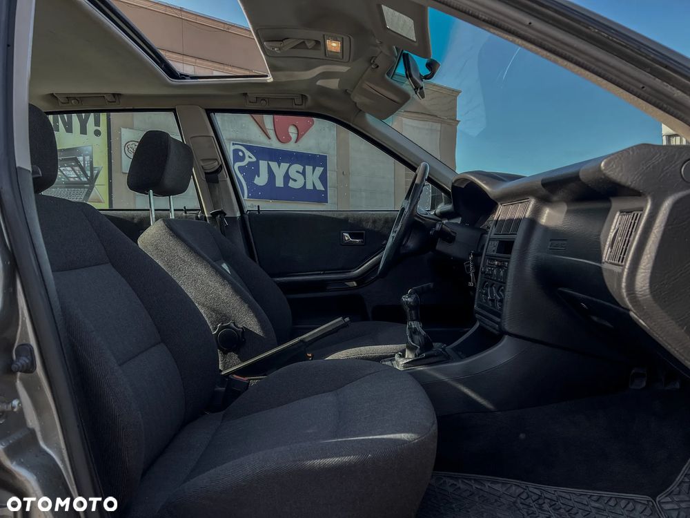 Audi 80 1.6 - 22