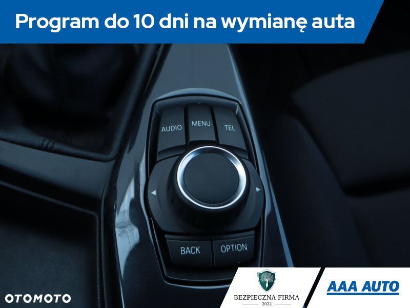 BMW Seria 1 - 20