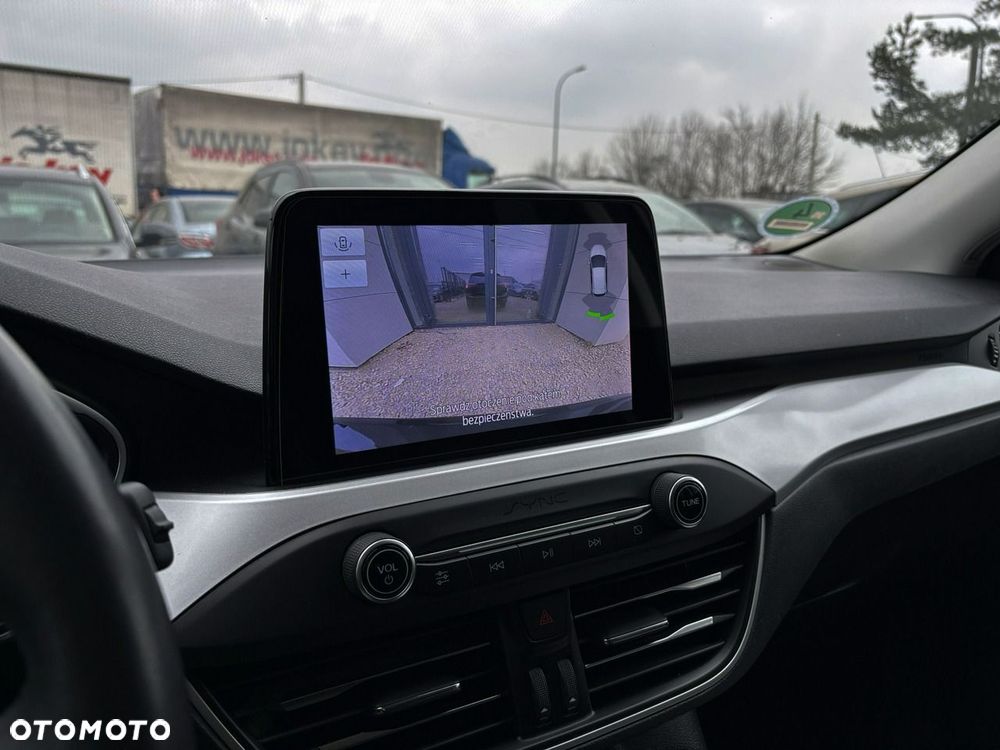 Ford Focus - 18