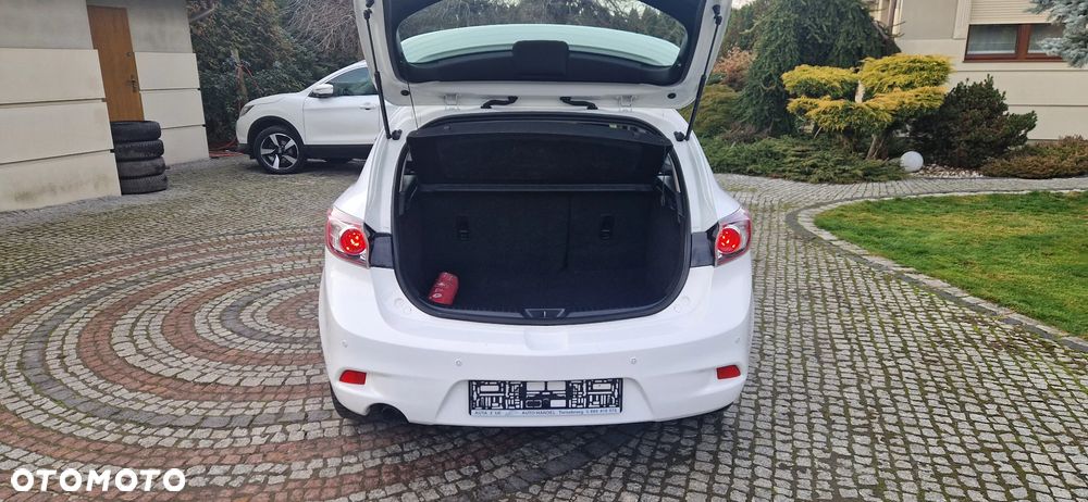 Mazda 3 1.6 Sport Exclusive - 9