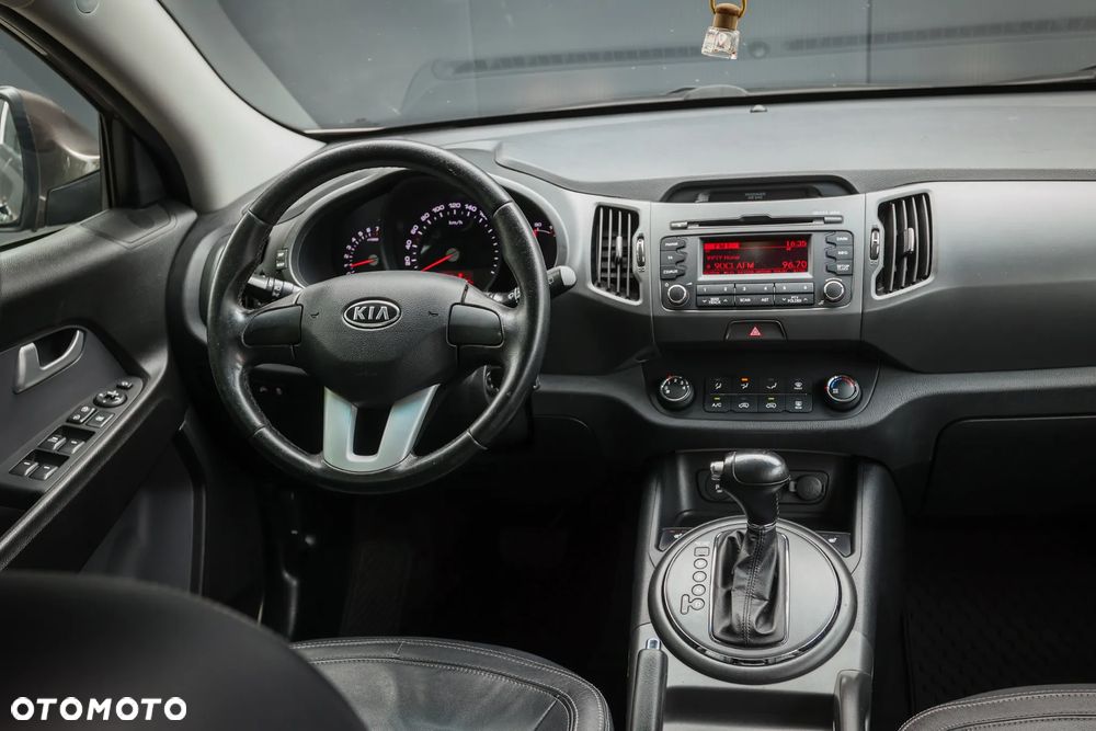 Kia Sportage 2.0 CVVT 4WD Automatik Vision - 27