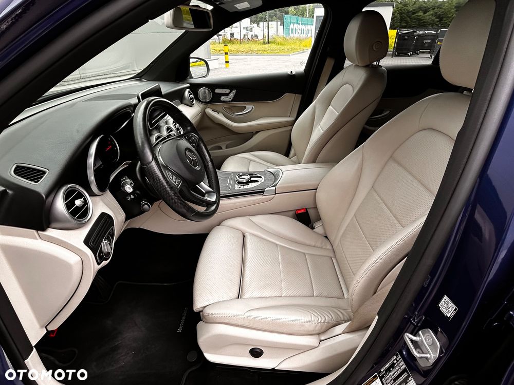 Mercedes-Benz GLC 300 4-Matic - 24